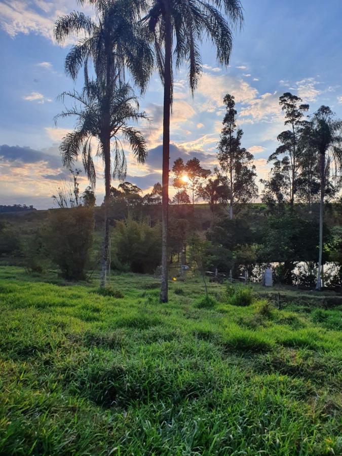 布罗塔斯Casa De Campo - Sitio Santana Dos Laranjais别墅 外观 照片